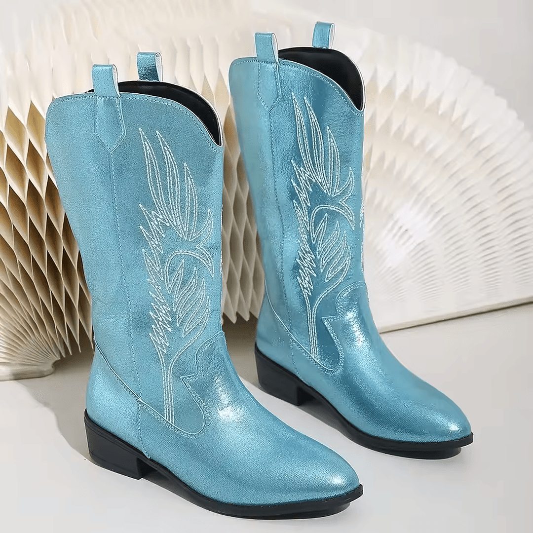 Botas vaqueras mujer Conquista del Desierto en color azul turquesa metálico con bordado tradicional