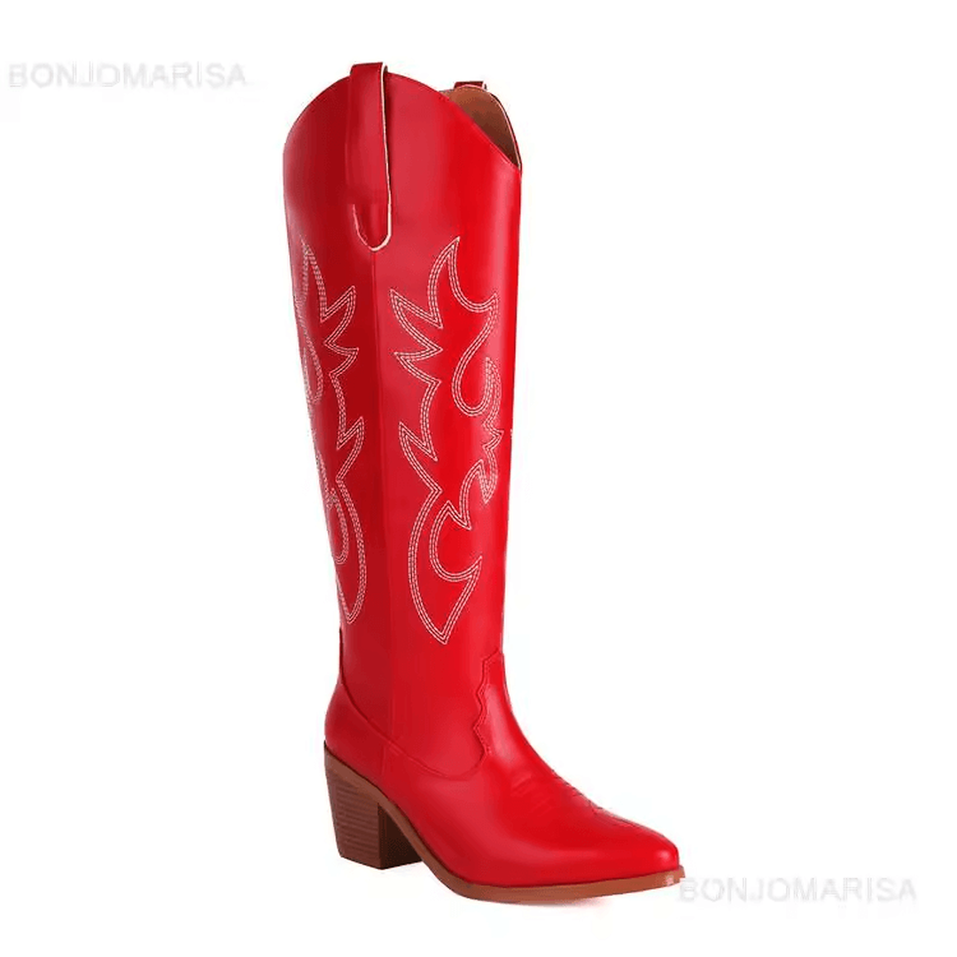 Botas vaqueras mujer Moda Mexicana rojas con bordado artesanal en contraste blanco