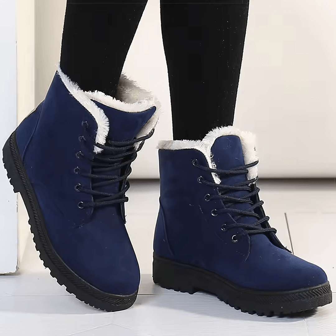 Botines mujer Bruma Fuerte color azul marino con forro cálido y cordones ajustables